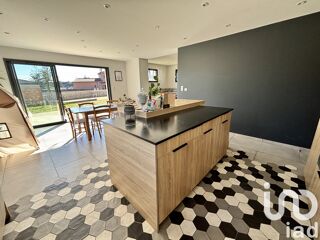  Maison  vendre 5 pices 126 m