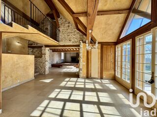  Maison � vendre 8 pi�ces 210 m�