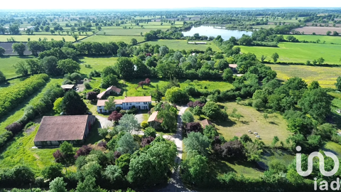   Vente Domaine 14 pices Maison - 14 pice(s) - 330 m