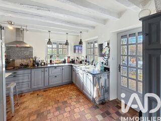  Maison � vendre 8 pi�ces 310 m�