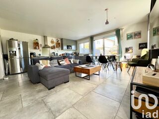  Maison  vendre 5 pices 121 m