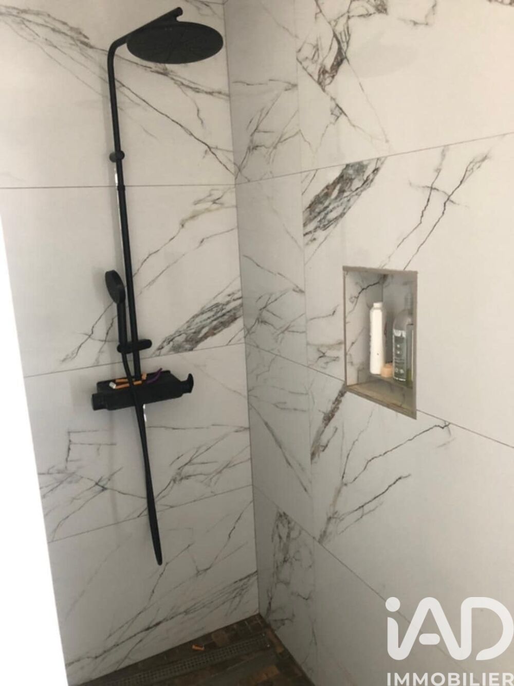 � vendre  Villa Saint-Pierre (97410)