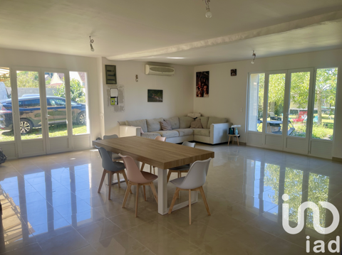   Vente Maison/villa 9 pices Maison - 9 pice(s) - 230 m