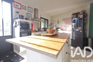  Maison � vendre 6 pi�ces 220 m�