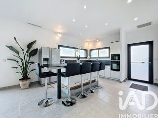  Maison � vendre 8 pi�ces 207 m�