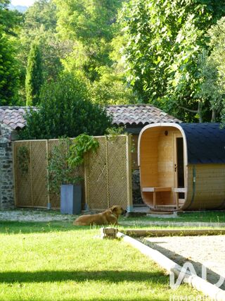  Maison � vendre 15 + pi�ces 750 m�