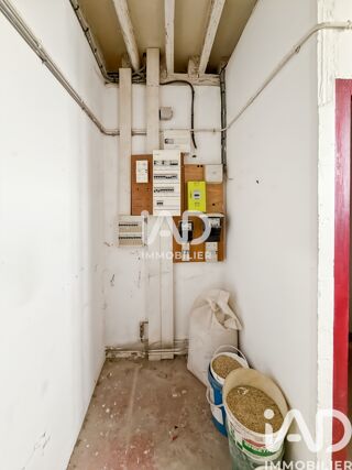  Immeuble � vendre 323 m�