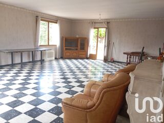  Maison � vendre 8 pi�ces 205 m�