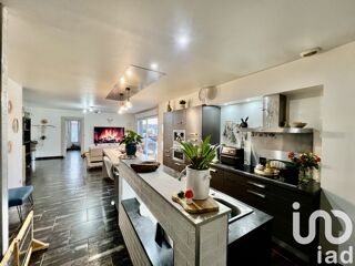  Immeuble � vendre 275 m�