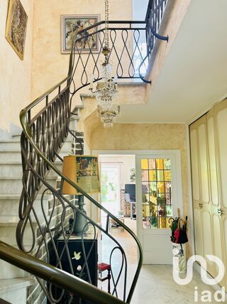  Villa � vendre 12 pi�ces 237 m�