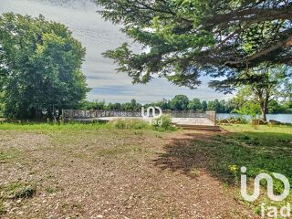  Immeuble  vendre 830 m