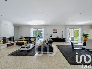  Maison � vendre 7 pi�ces 285 m�