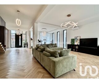  Villa � vendre 8 pi�ces 234 m�