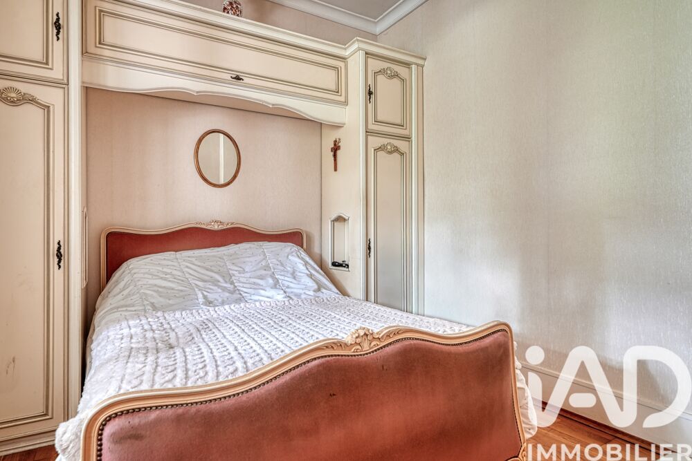 � vendre  Maison Versailles (78000)