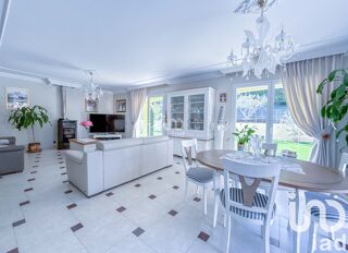  Maison  vendre 6 pices 206 m