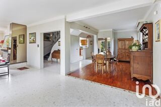  Maison  vendre 8 pices 266 m