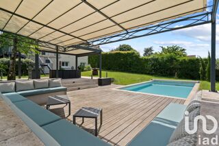  Maison � vendre 6 pi�ces 251 m�