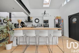  Maison � vendre 9 pi�ces 230 m�