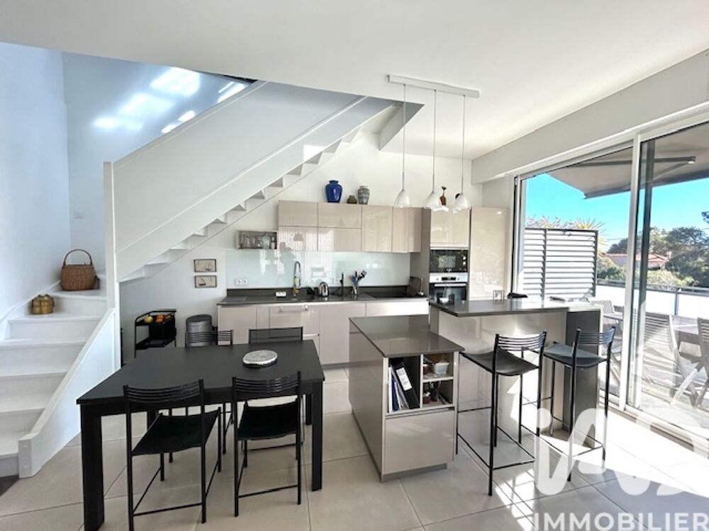 � vendre  Appartement Saint-Rapha�l (83700)