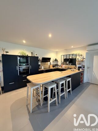  Maison � vendre 9 pi�ces 183 m�