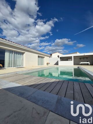  Villa � vendre 6 pi�ces 220 m�