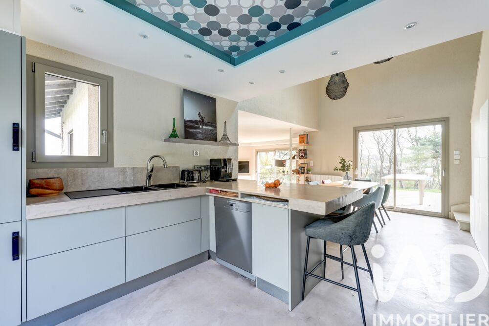 � vendre  Maison Saint-Romain-au-Mont-d'Or (69270)