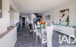  Maison � vendre 7 pi�ces 142 m�