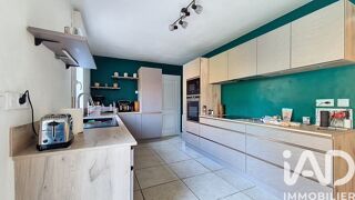  Maison � vendre 7 pi�ces 210 m�