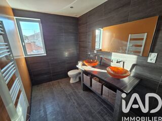  Immeuble � vendre 151 m�