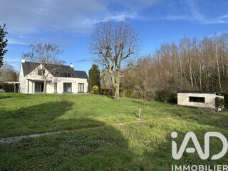  Maison � vendre 8 pi�ces 180 m�