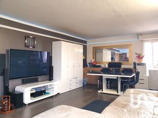  Appartement  vendre 2 pices 67 m