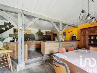  Maison  vendre 6 pices 226 m