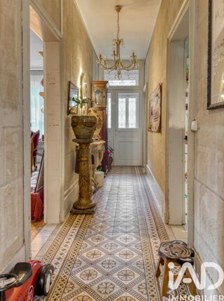  Maison � vendre 8 pi�ces 225 m�