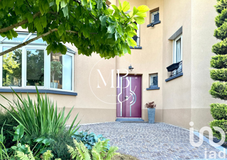  Villa  vendre 6 pices 274 m