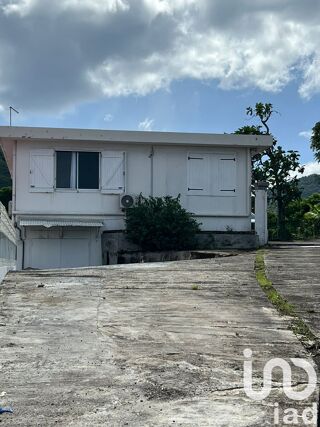  Immeuble � vendre 141 m�