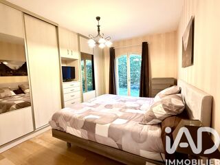  Maison  vendre 8 pices 240 m