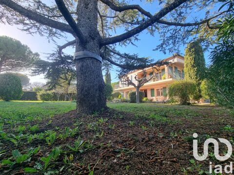   Vente Maison/villa 7 pi�ces Maison - 7 pi�ce(s) - 210 m�