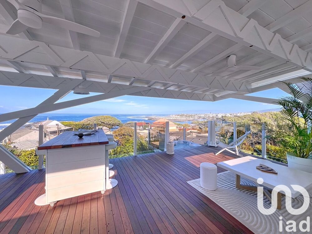 � vendre  Maison Saint-Pierre (97410)