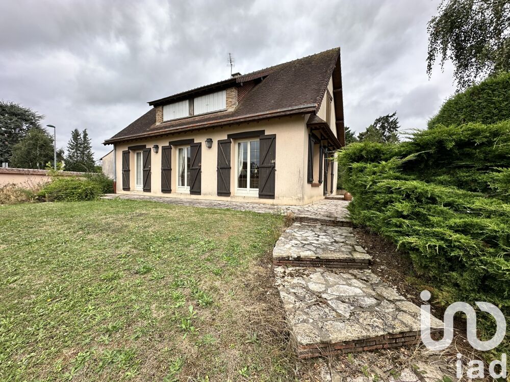 Vente Maison Vente Maison traditionnelle 7 pi�ces Saint-aubin-des-bois