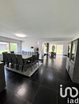  Villa � vendre 13 pi�ces 352 m�