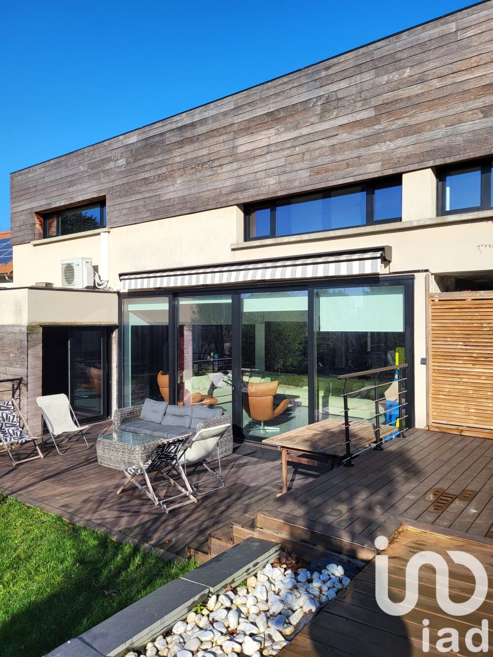  vendre  Villa L'Ha-les-Roses (94240)