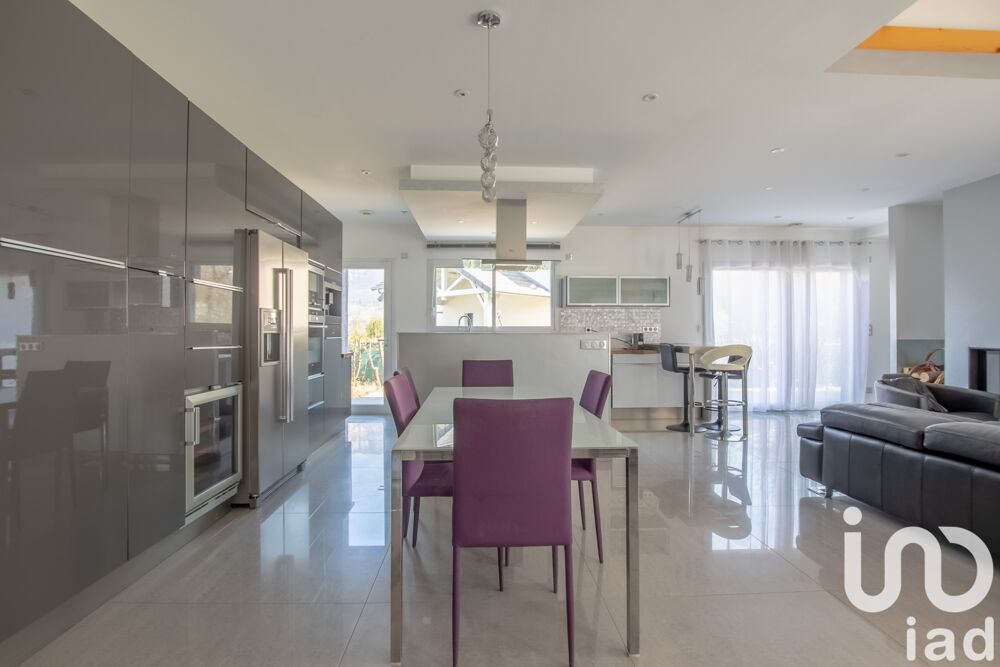  vendre  Villa Viviers-du-Lac (73420)