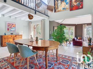  Maison � vendre 8 pi�ces 202 m�