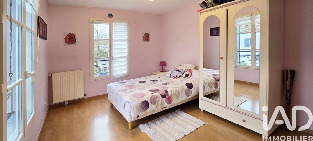 � vendre  Maison Magny-le-Hongre (77700)