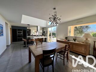  Maison � vendre 8 pi�ces 198 m�