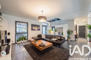  Villa � vendre 6 pi�ces 184 m�