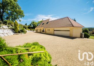  Villa  vendre 6 pices 240 m