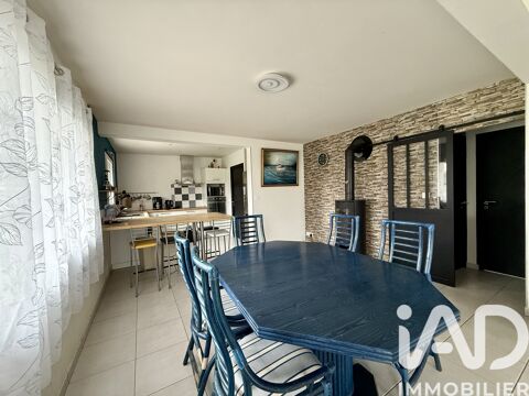   Vente Maison traditionnelle 8 pi�ces Maison - 8 pi�ce(s) - 169 m�