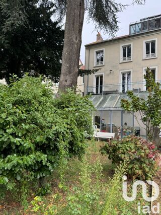  Maison � vendre 8 pi�ces 216 m�