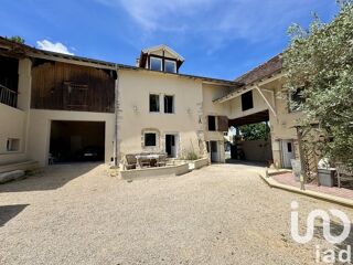  Maison  vendre 10 pices 450 m